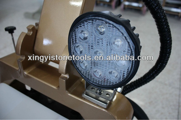 เครื่องชั้น scarifier คอนกรีตหยาบด้วยเกียร์ขับเคลื่อน XY-Q688